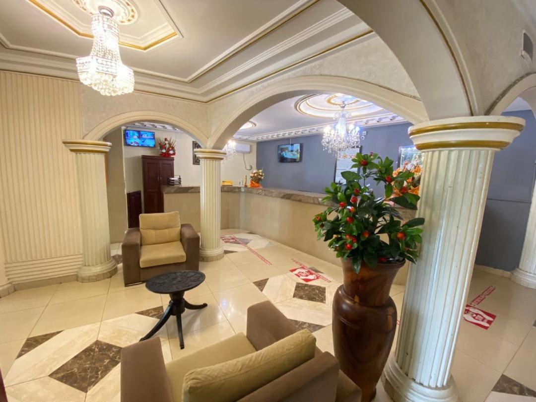 Fini Hotel Bobende Лімбе Екстер'єр фото
