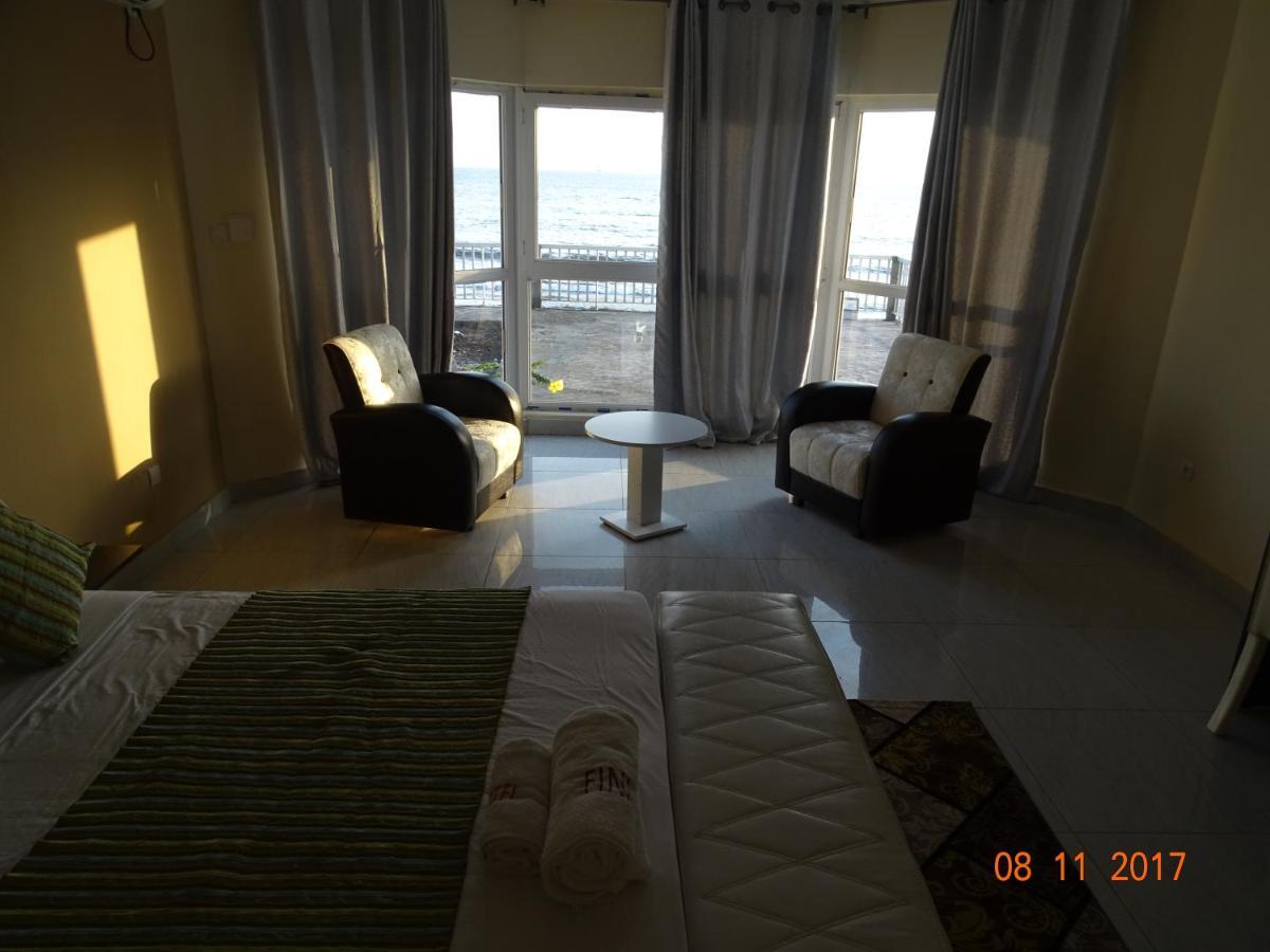Fini Hotel Bobende Лімбе Екстер'єр фото